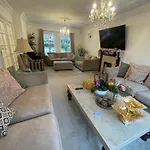 Beautiful 6 Bedroom House Oxford City